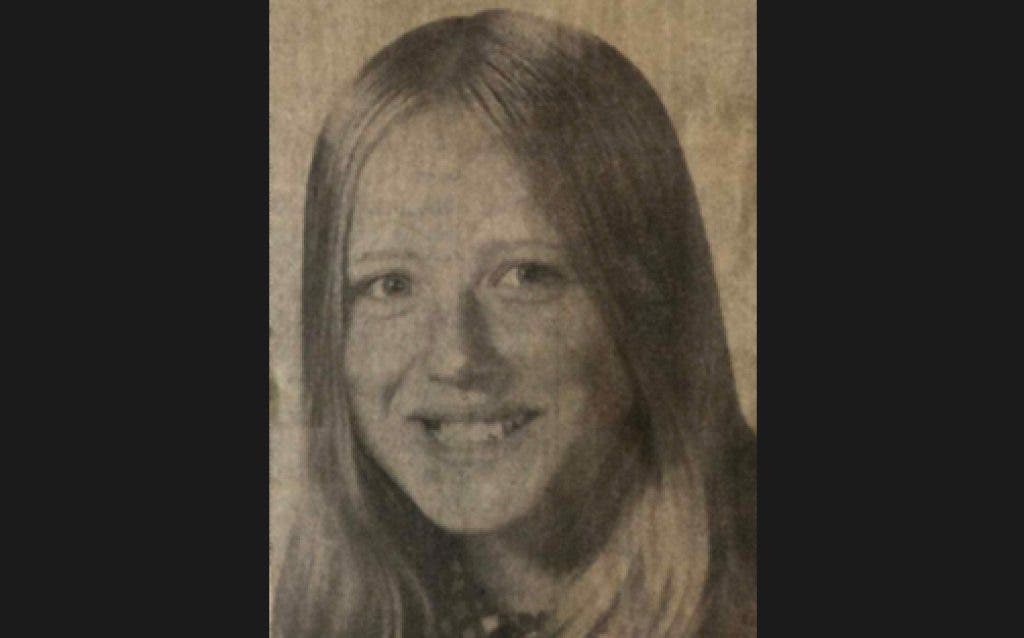 Debbie Shelton